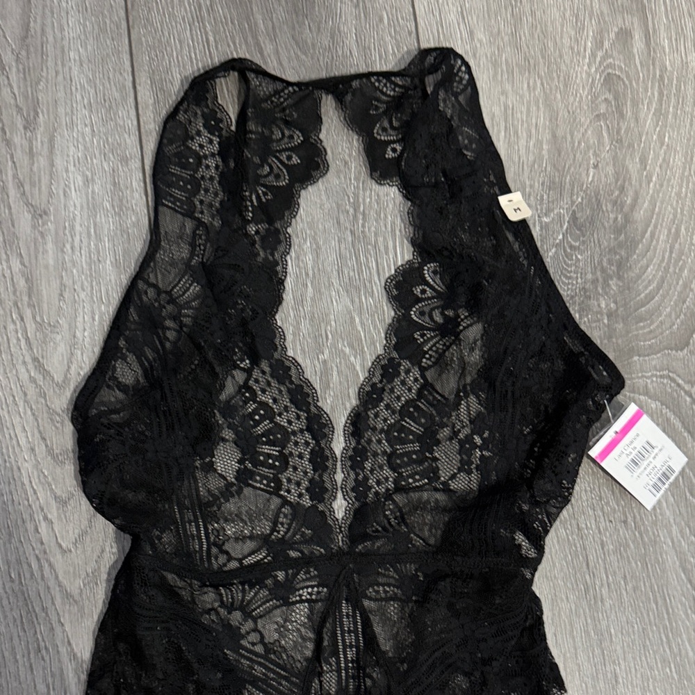 NWT Etam Elegant Backless Black Lace Bodysuit - Picture 2 of 7